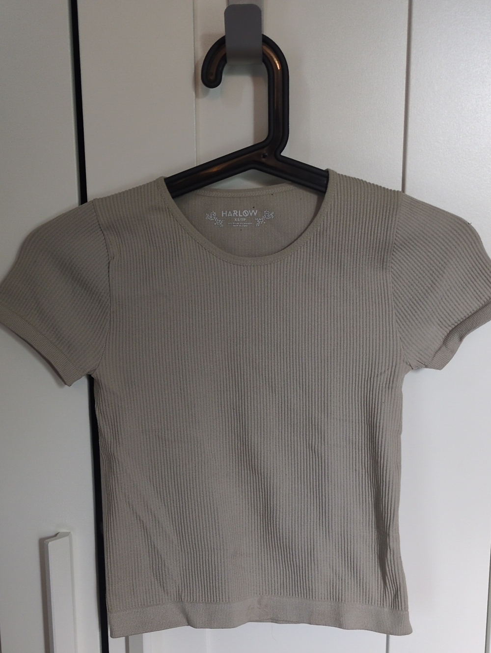 Harlow Ribbed Short Sleeve Tee in Taupe